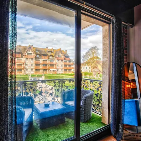 La Casa Serra-studio Atypique A 100m Des Planches * Deauville